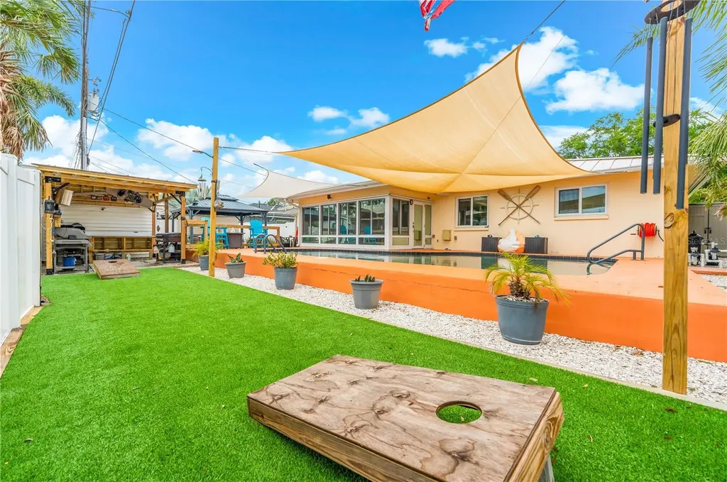 1467 Cambridge Drive Clearwater FL 33756