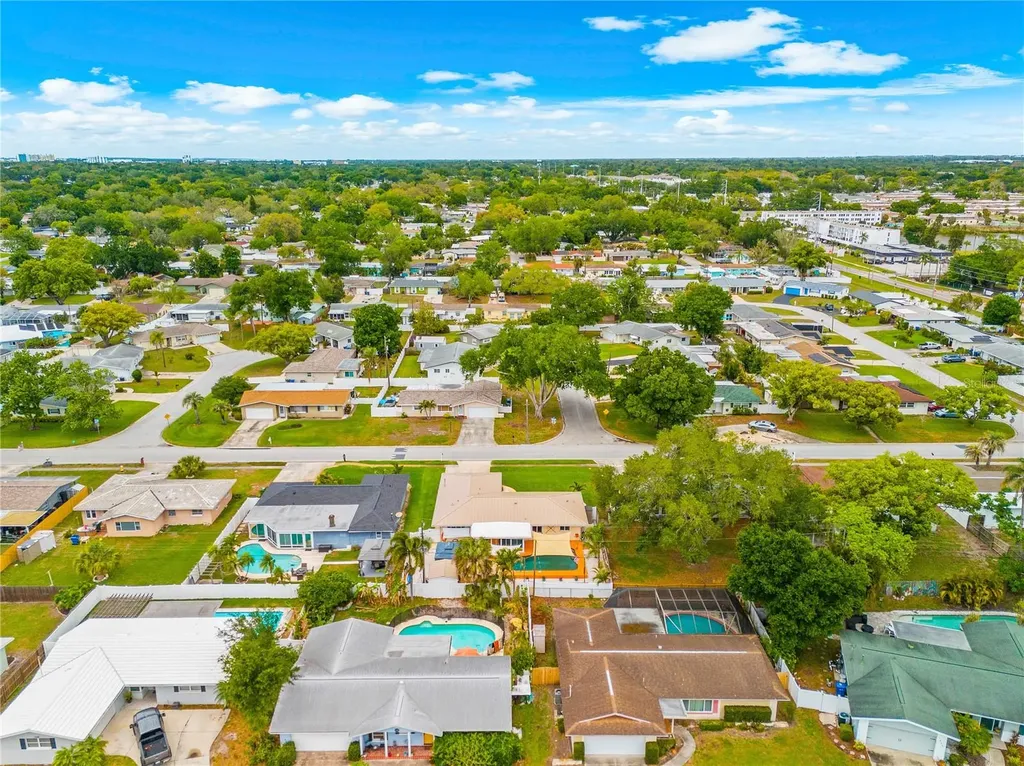 1467 Cambridge Drive Clearwater FL 33756