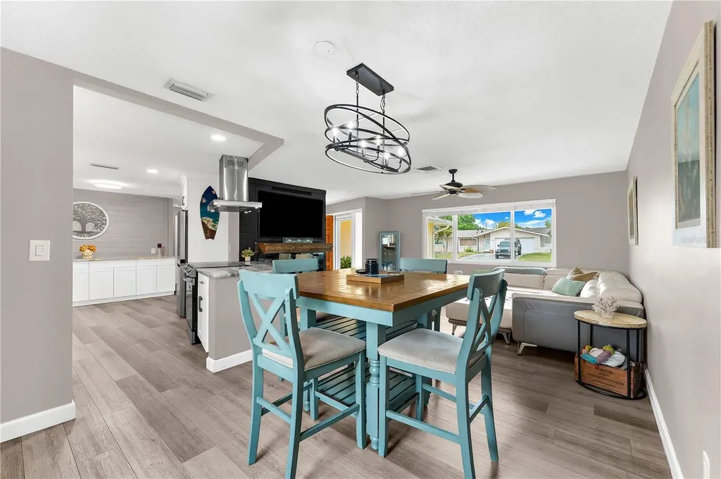 1467 Cambridge Drive Clearwater FL 33756
