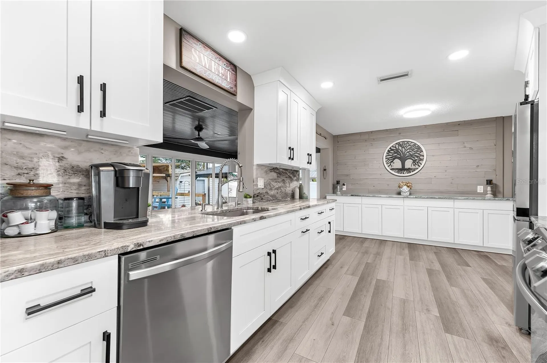 1467 Cambridge Drive Clearwater FL 33756