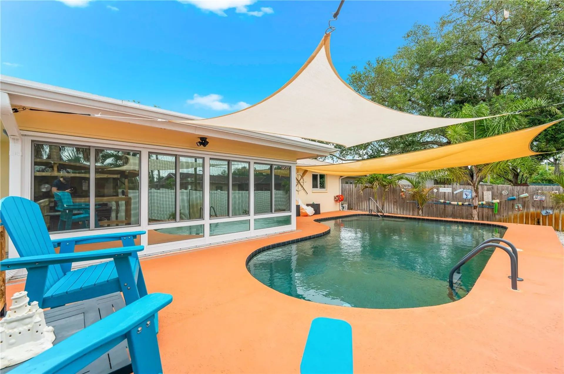 1467 Cambridge Drive Clearwater FL 33756