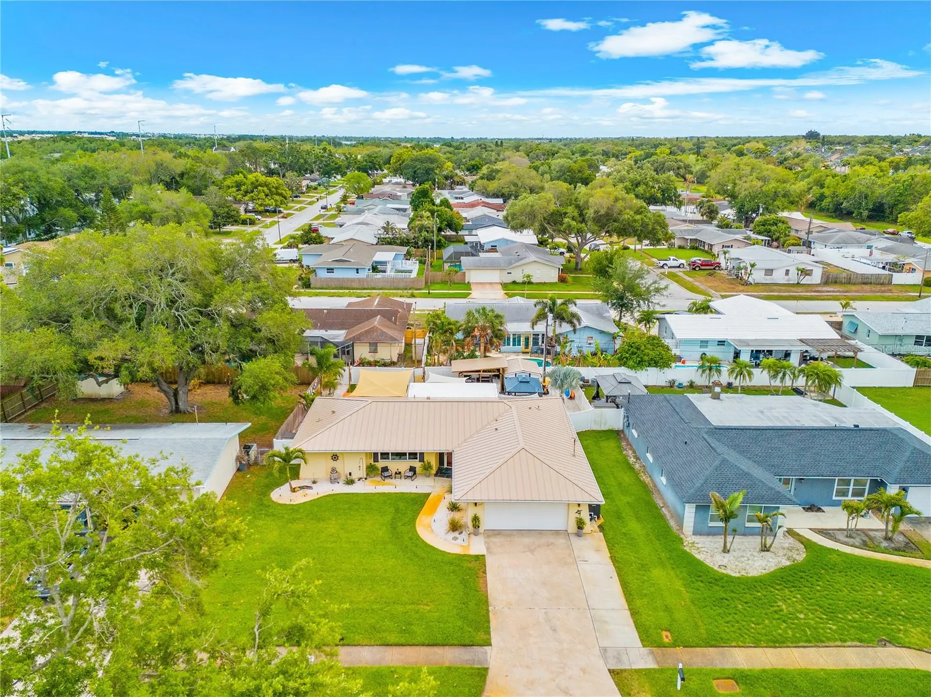 1467 Cambridge Drive Clearwater FL 33756