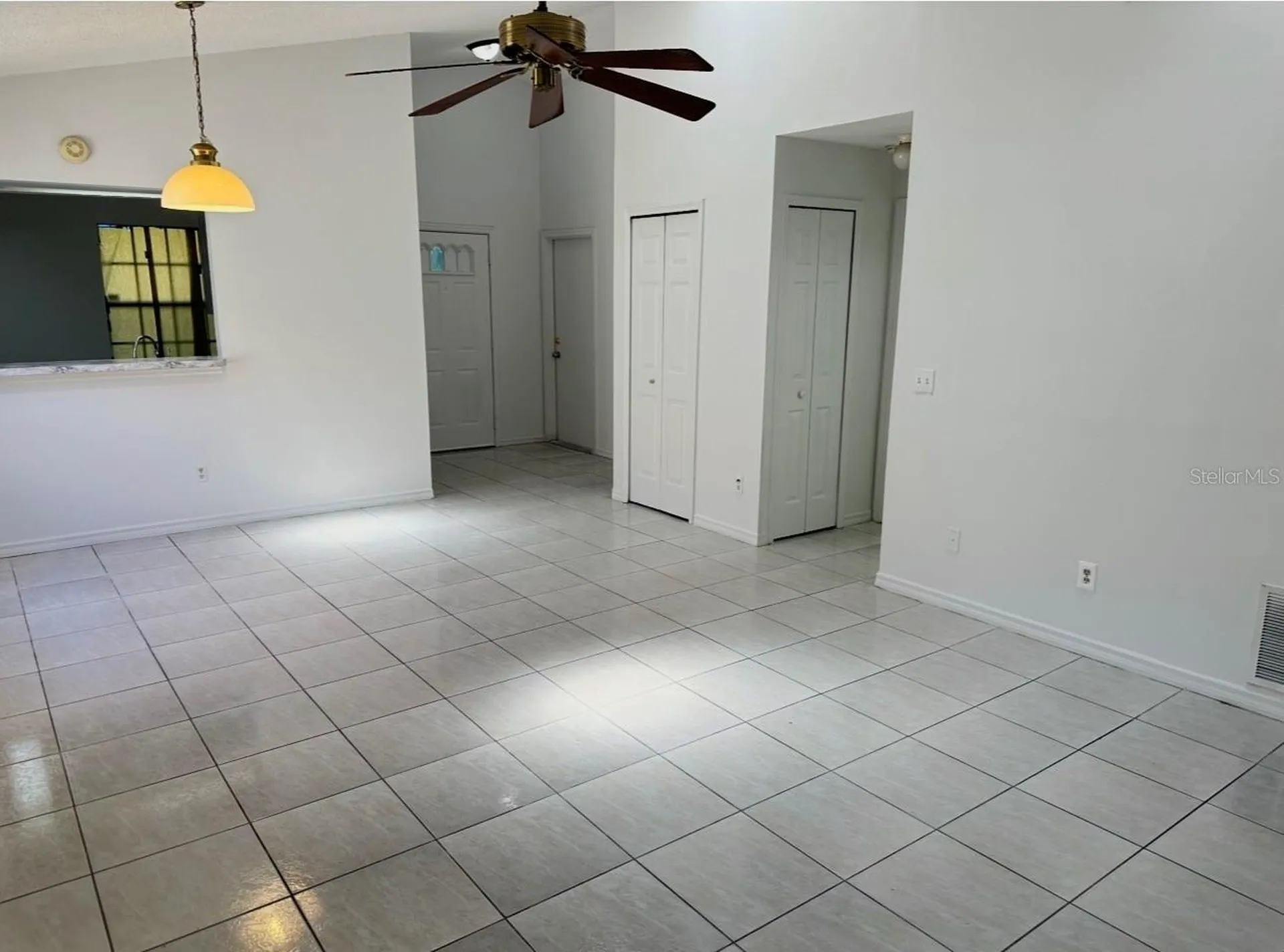 2014 Winslow Drive Orlando FL 32812
