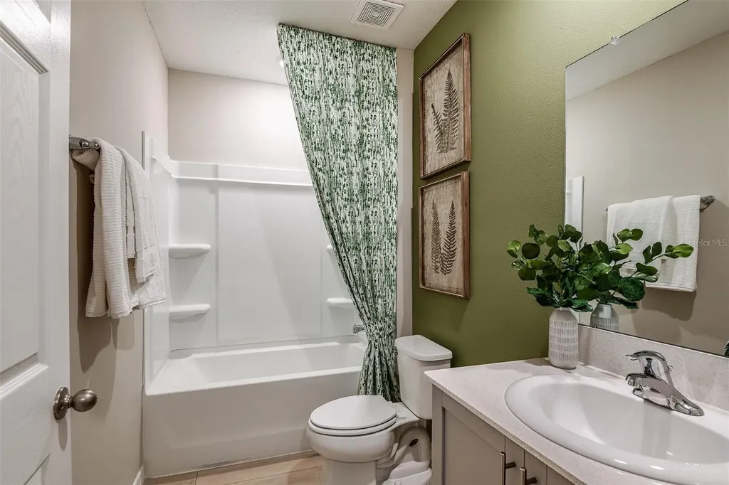 36645 Sagemoor Drive Zephyrhills FL 33541