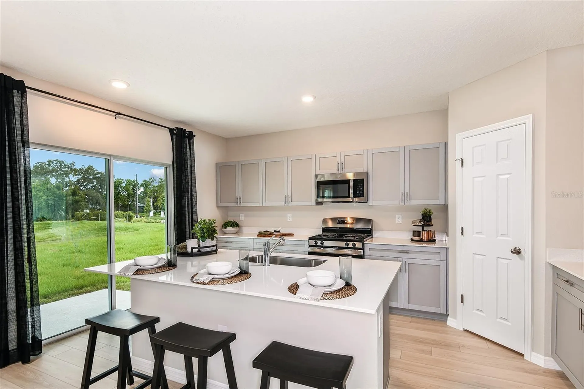 36645 Sagemoor Drive Zephyrhills FL 33541