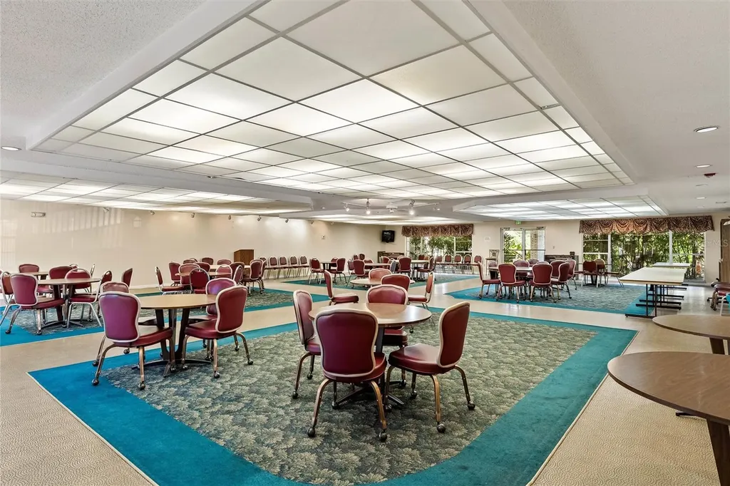 6190 80th Street N St Petersburg FL 33709