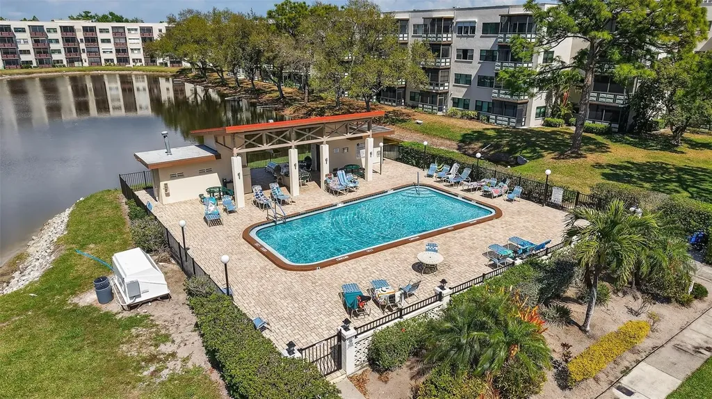 6190 80th Street N St Petersburg FL 33709