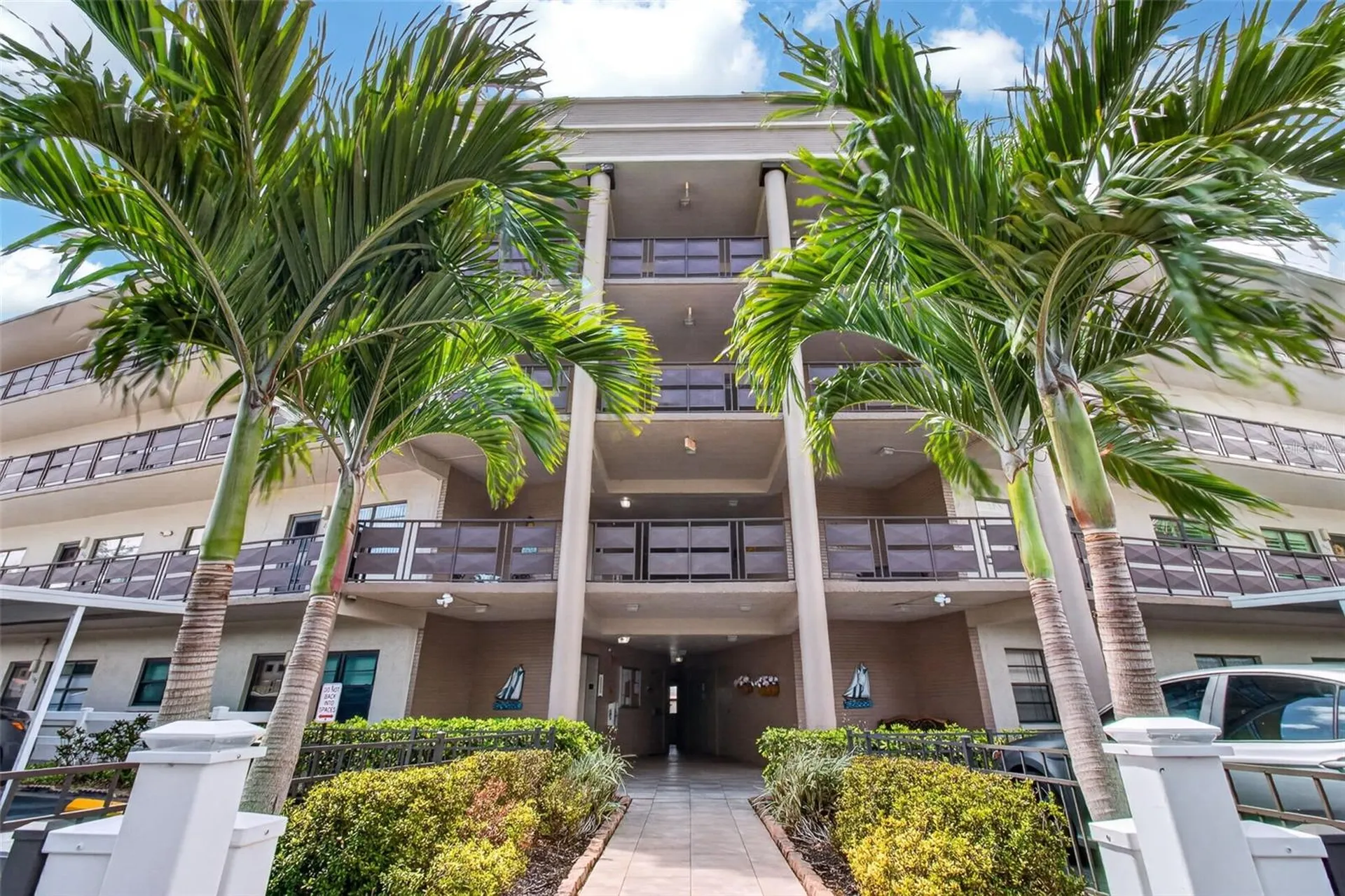 6190 80th Street N St Petersburg FL 33709