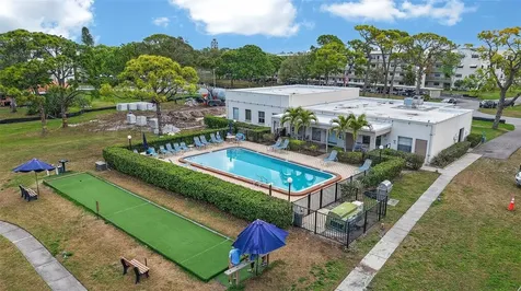 6190 80th Street N St Petersburg FL 33709