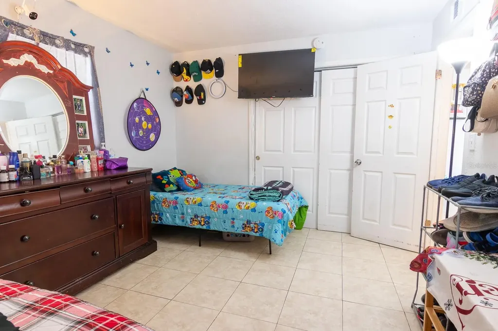 1006 12th Avenue W Bradenton FL 34205