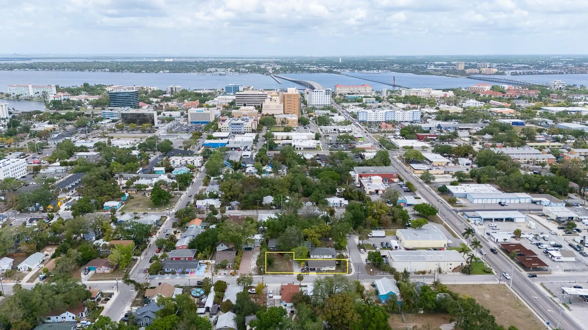 1006 12th Avenue W Bradenton FL 34205