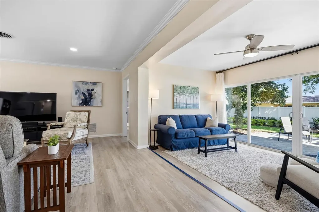 1218 Taylor Avenue Dunedin FL 34698