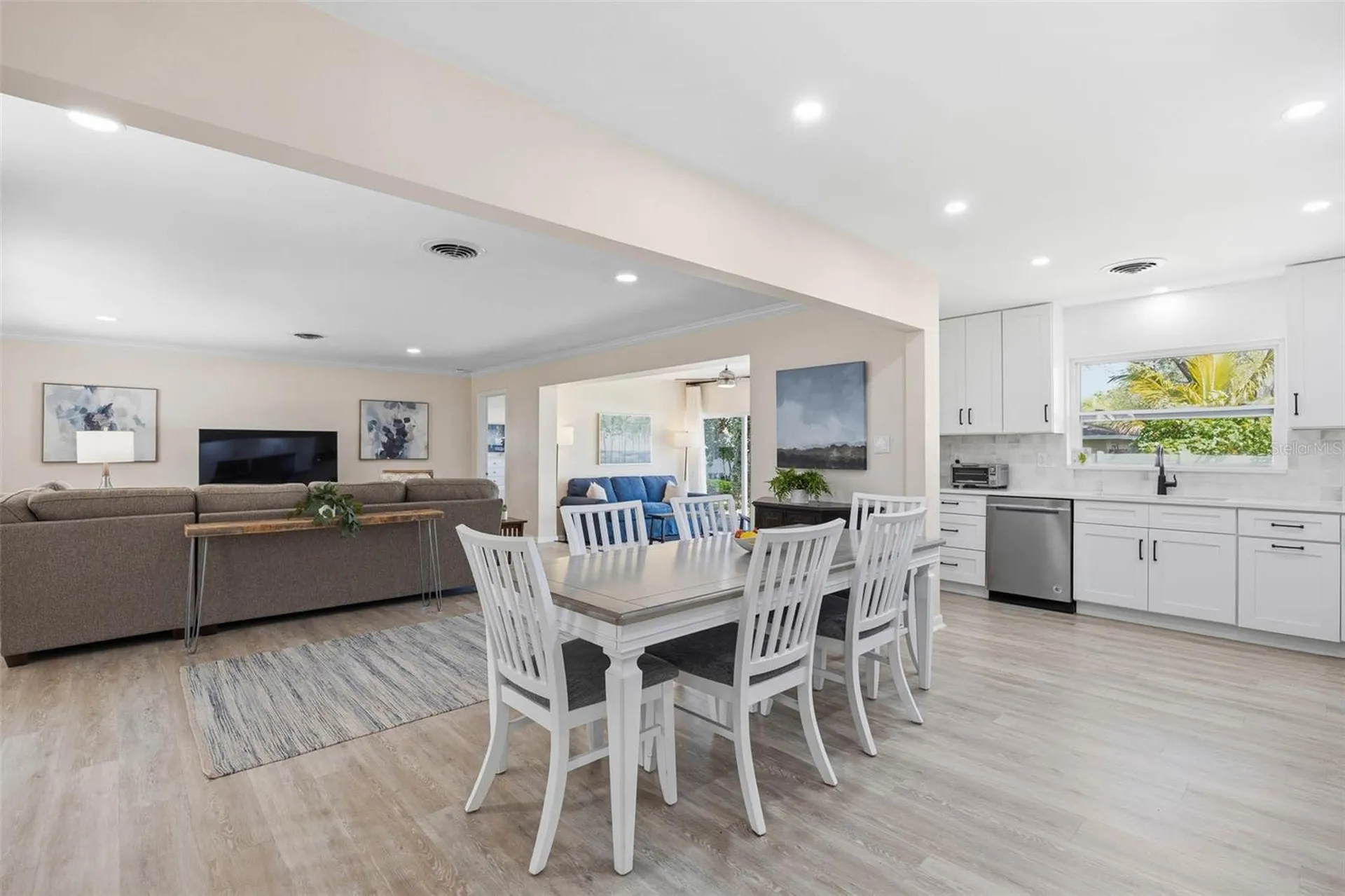 1218 Taylor Avenue Dunedin FL 34698