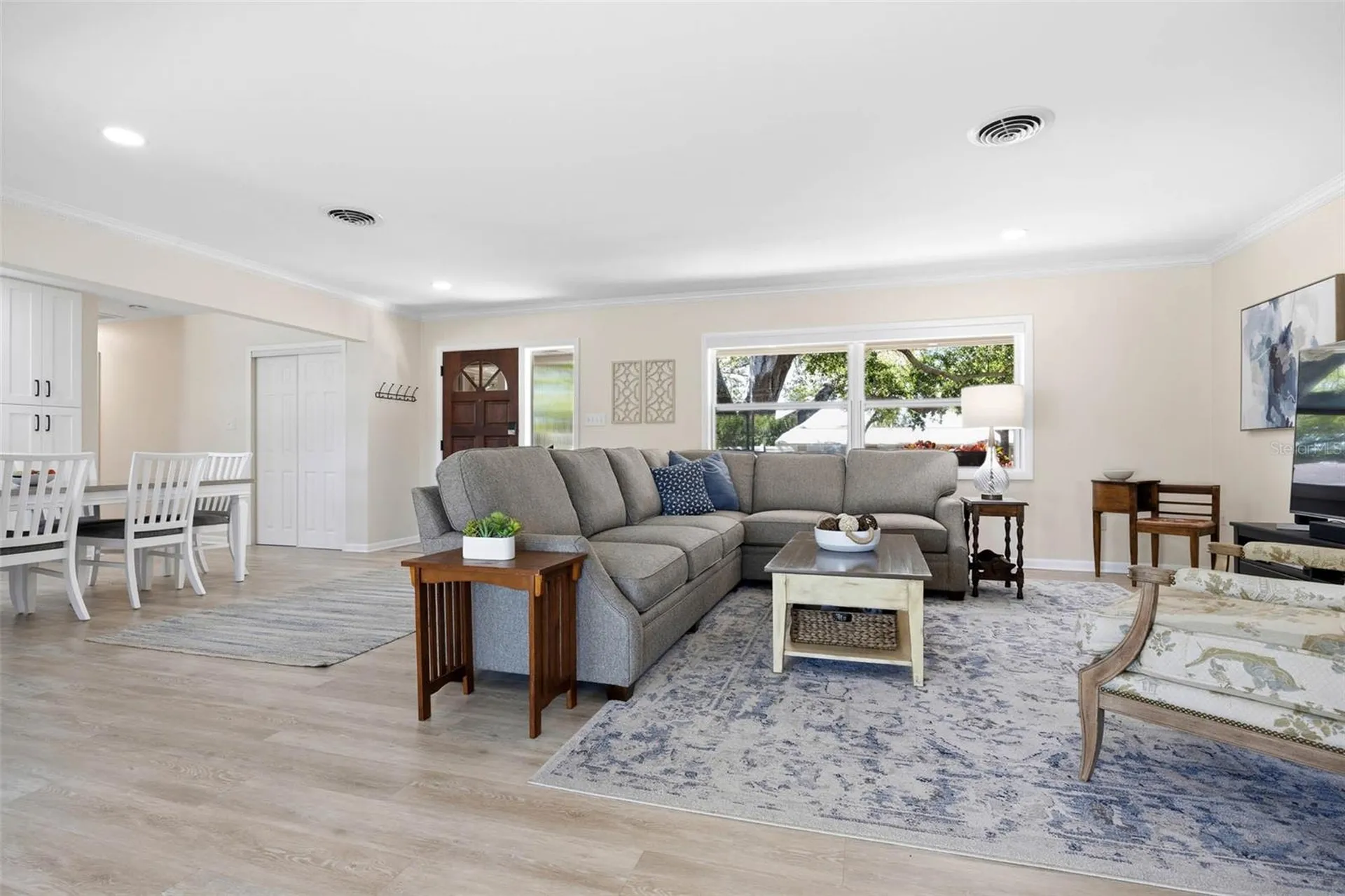 1218 Taylor Avenue Dunedin FL 34698