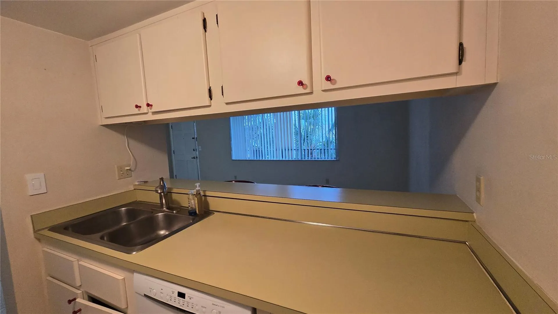 2525 W Bay Drive Largo FL 33770