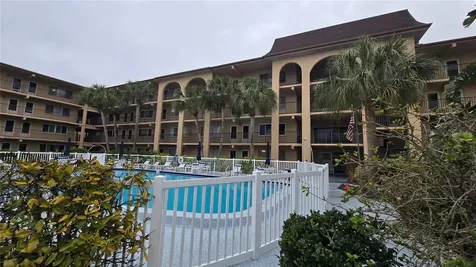 2525 W Bay Drive Largo FL 33770
