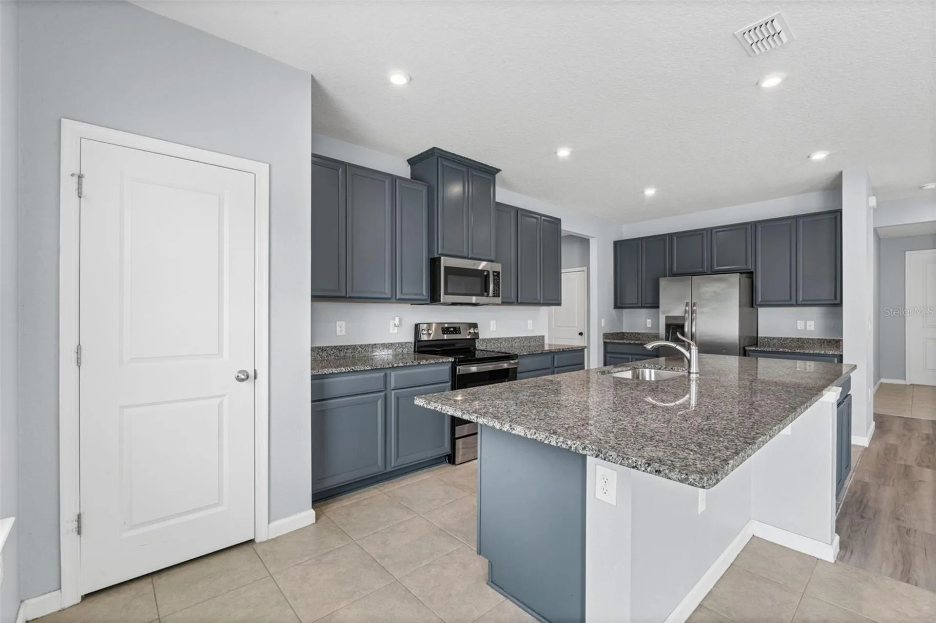 1512 Tan Tara Trail Jacksonville FL 32221