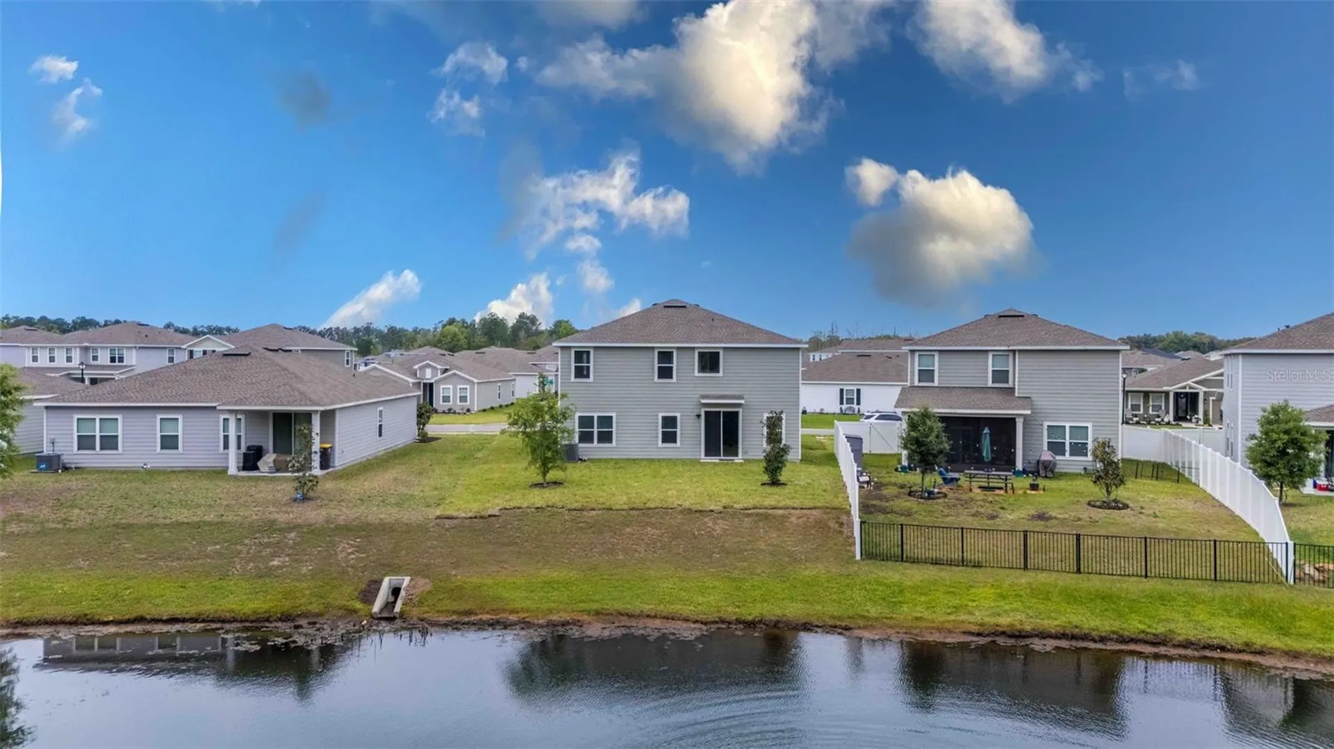 1512 Tan Tara Trail Jacksonville FL 32221