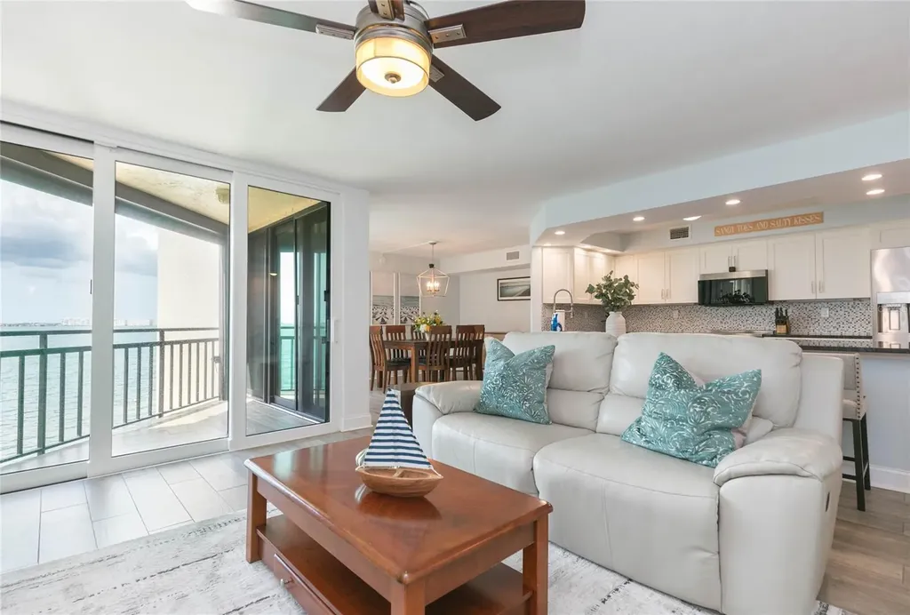 5729 Puerta Del Sol Boulevard S St Petersburg FL 33715