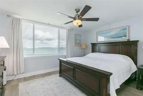 5729 Puerta Del Sol Boulevard S St Petersburg FL 33715