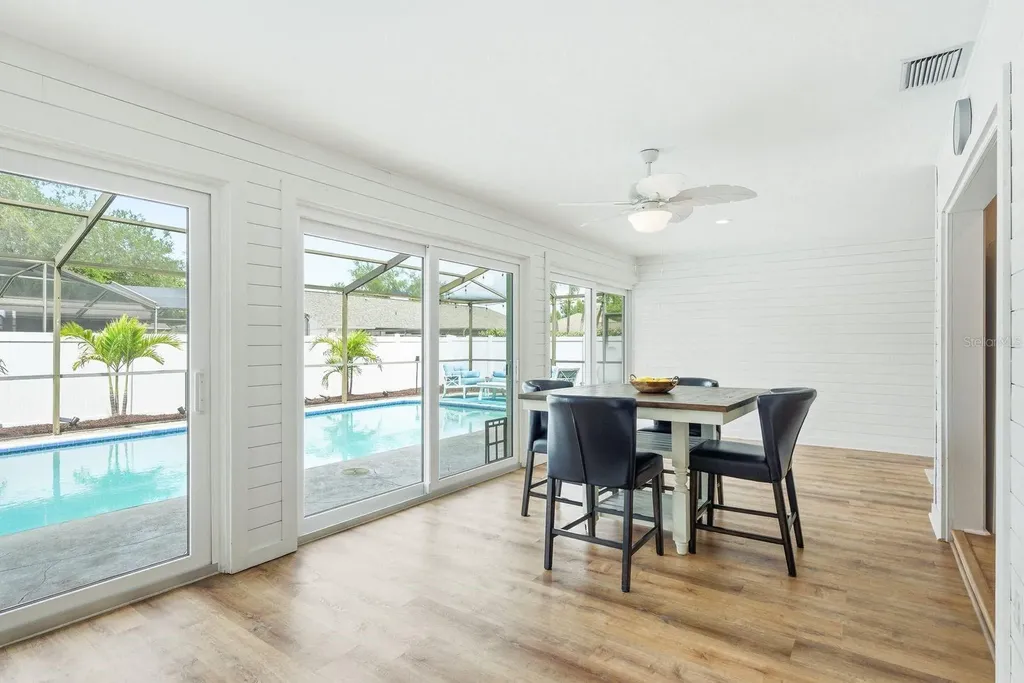 1011 Ridge Drive Palm Harbor FL 34683