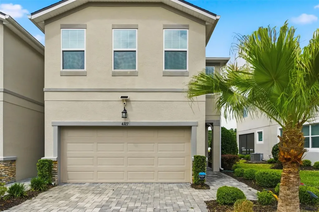 4327 Cloud Hopper Way Lutz FL 33559