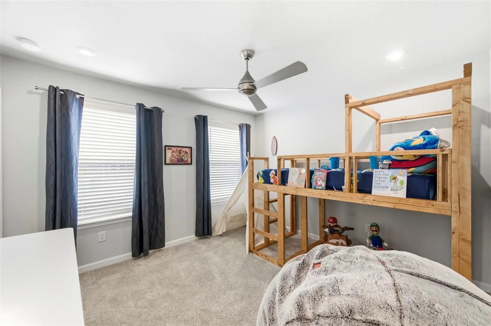 4327 Cloud Hopper Way Lutz FL 33559