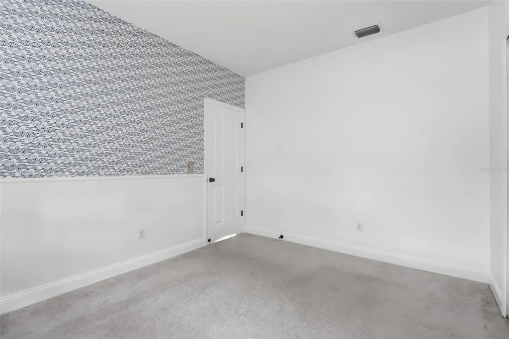 1406 E Ridgewood Street Orlando FL 32803