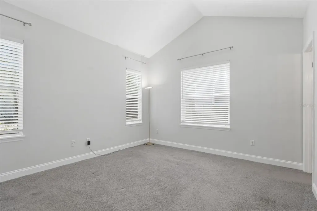 1406 E Ridgewood Street Orlando FL 32803
