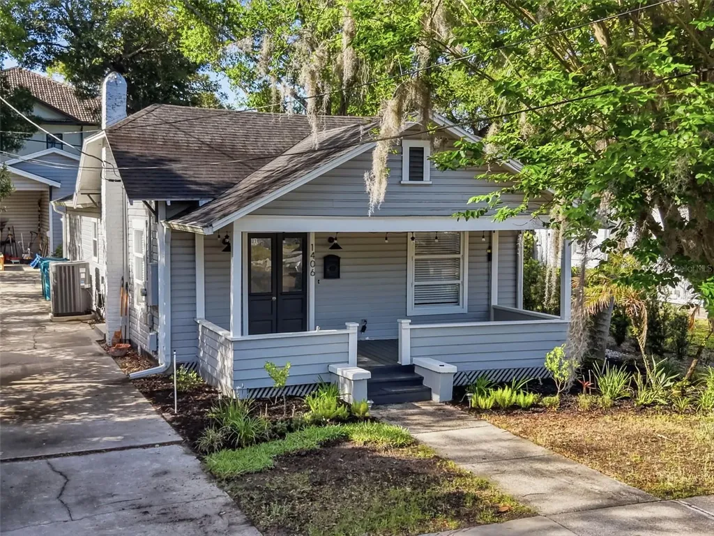1406 E Ridgewood Street Orlando FL 32803
