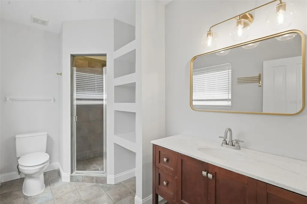 1406 E Ridgewood Street Orlando FL 32803