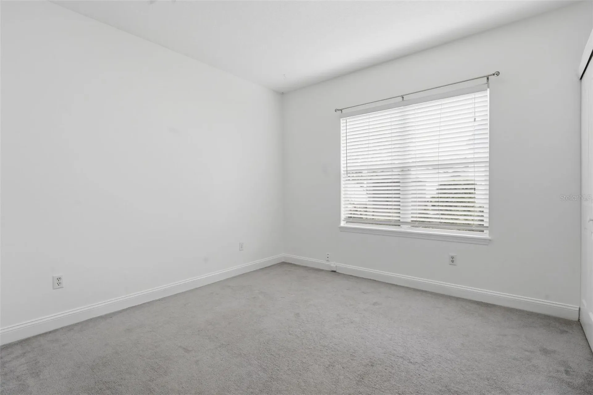 1406 E Ridgewood Street Orlando FL 32803