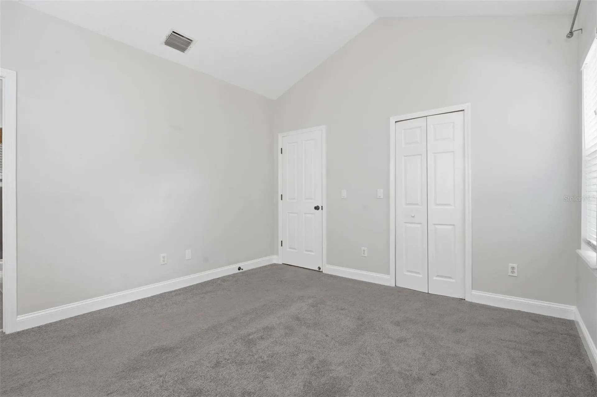 1406 E Ridgewood Street Orlando FL 32803