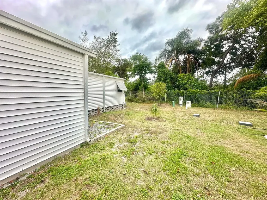 9790 66th Street N Pinellas Park FL 33782