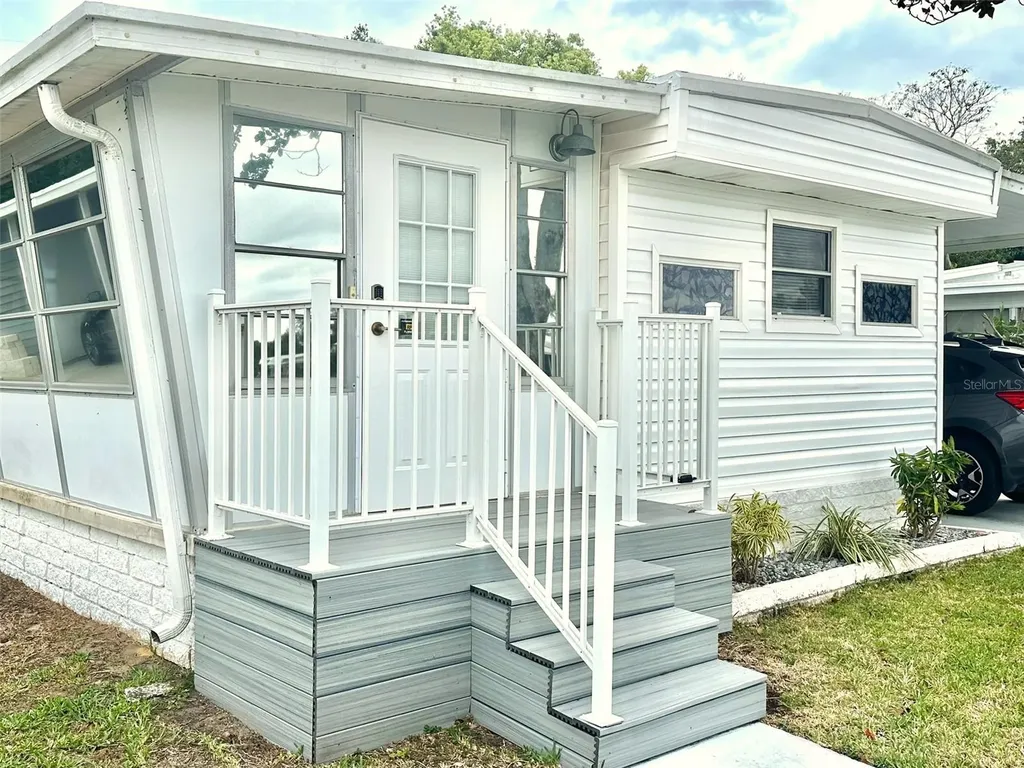 9790 66th Street N Pinellas Park FL 33782