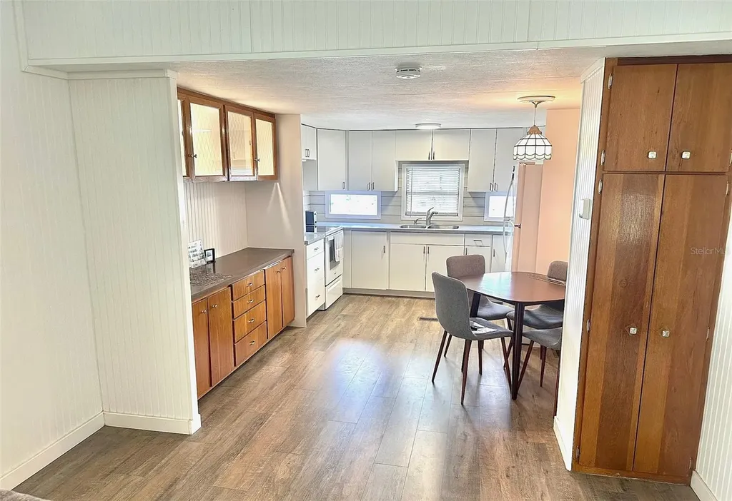 9790 66th Street N Pinellas Park FL 33782