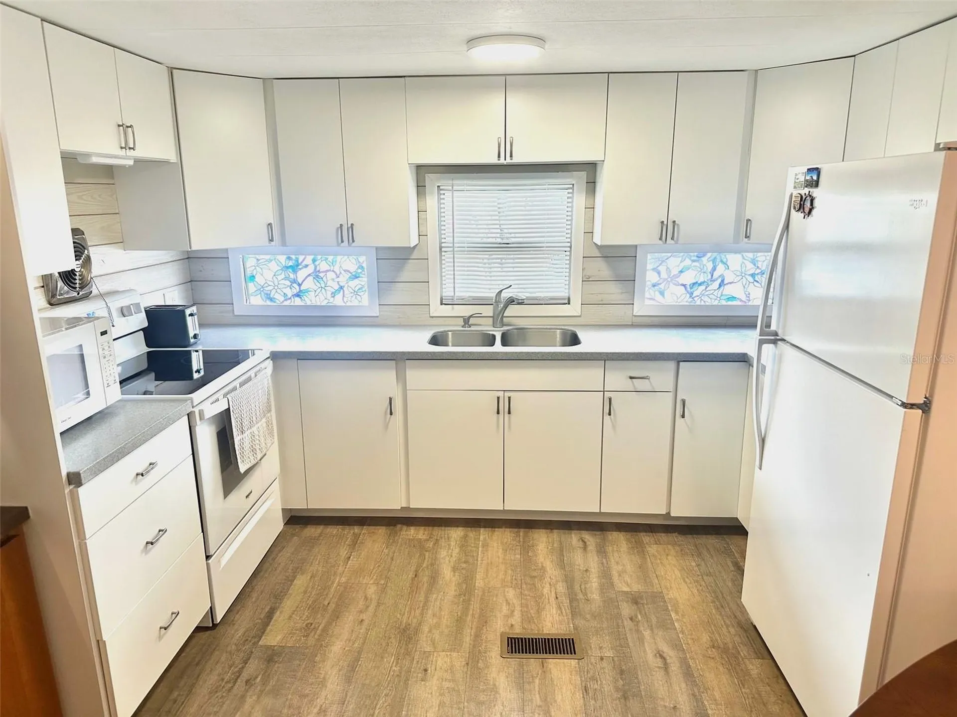 9790 66th Street N Pinellas Park FL 33782