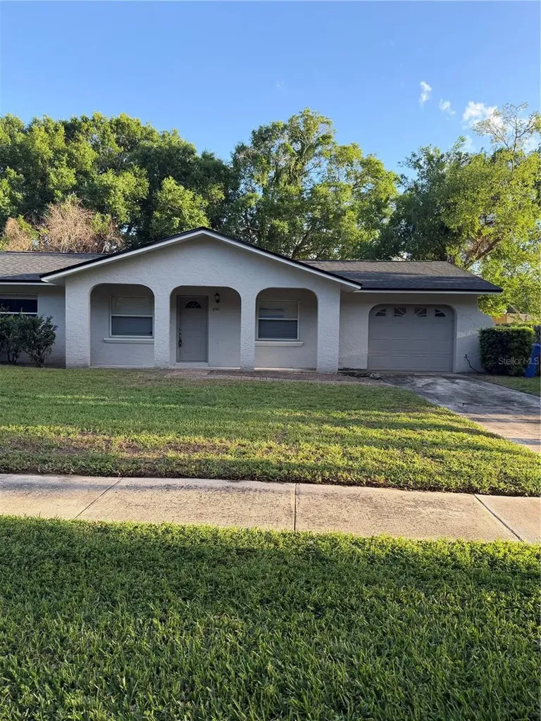 898 Rich Drive Oviedo FL 32765