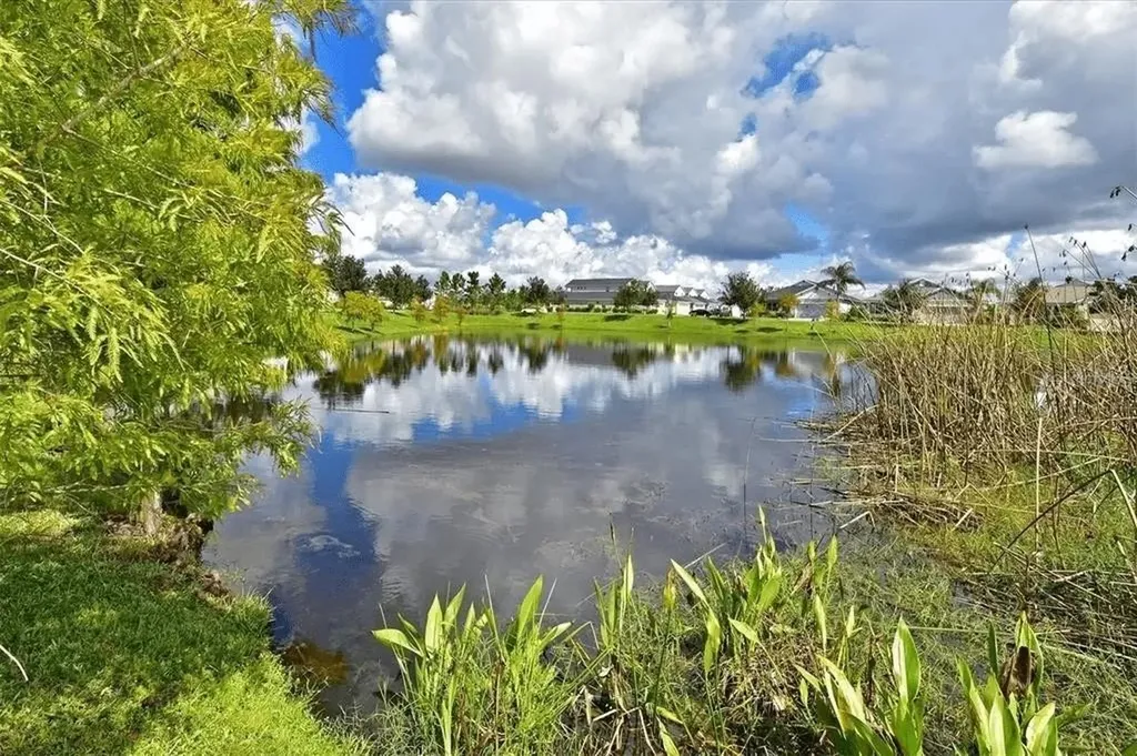 4815 Woodbrook Drive Sarasota FL 34243