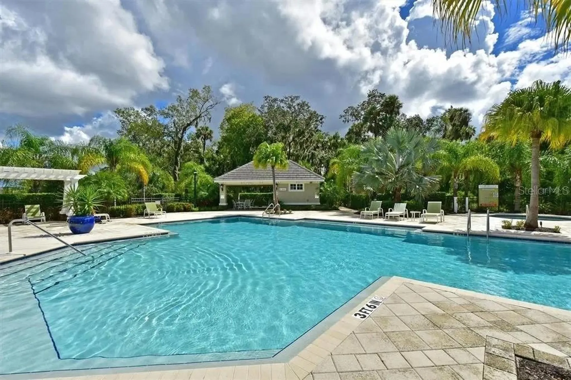 4815 Woodbrook Drive Sarasota FL 34243