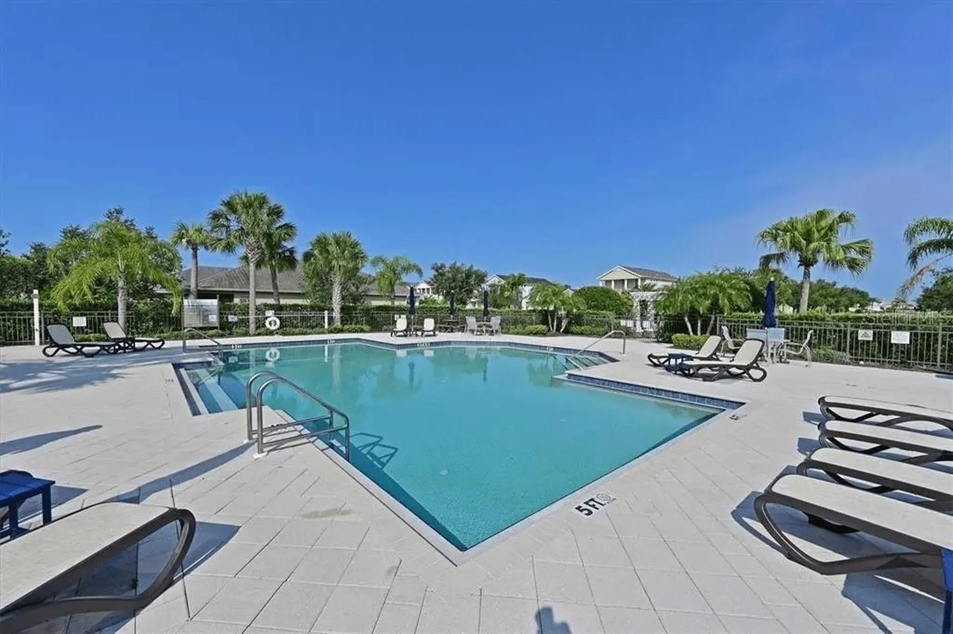 4815 Woodbrook Drive Sarasota FL 34243