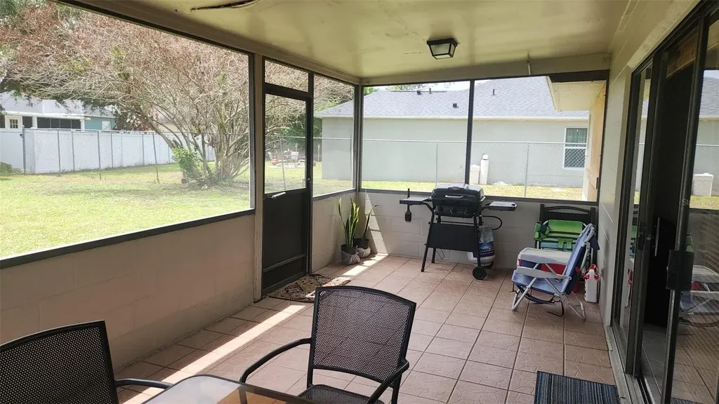 811 Savona Place Kissimmee FL 34758