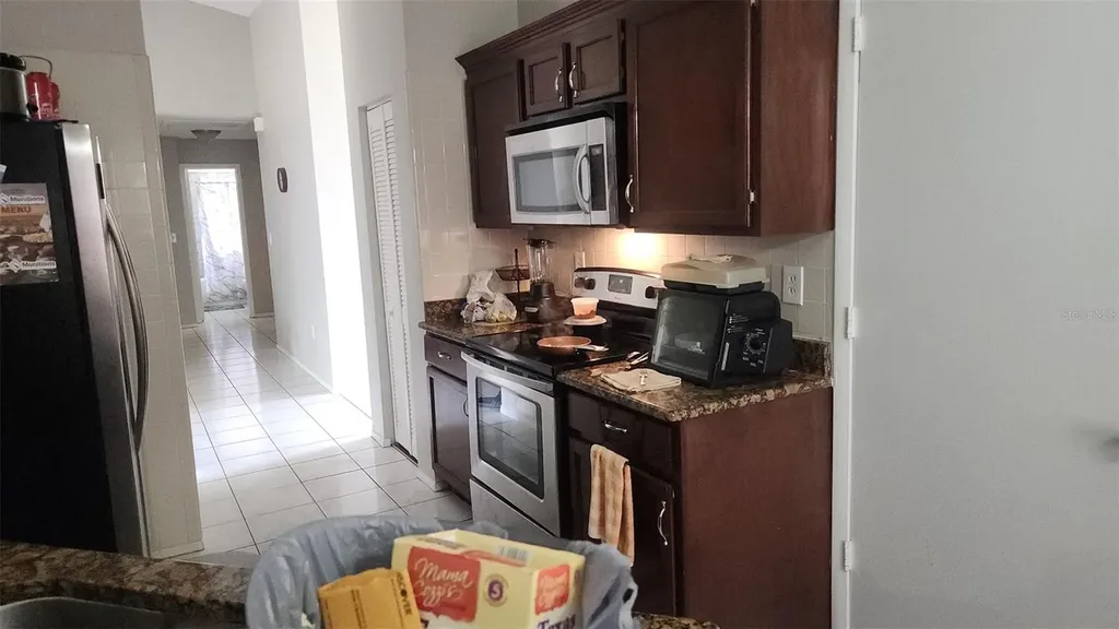 811 Savona Place Kissimmee FL 34758