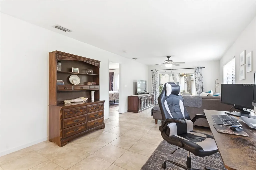 514 Longfellow Court Safety Harbor FL 34695