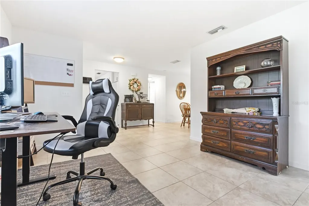 514 Longfellow Court Safety Harbor FL 34695