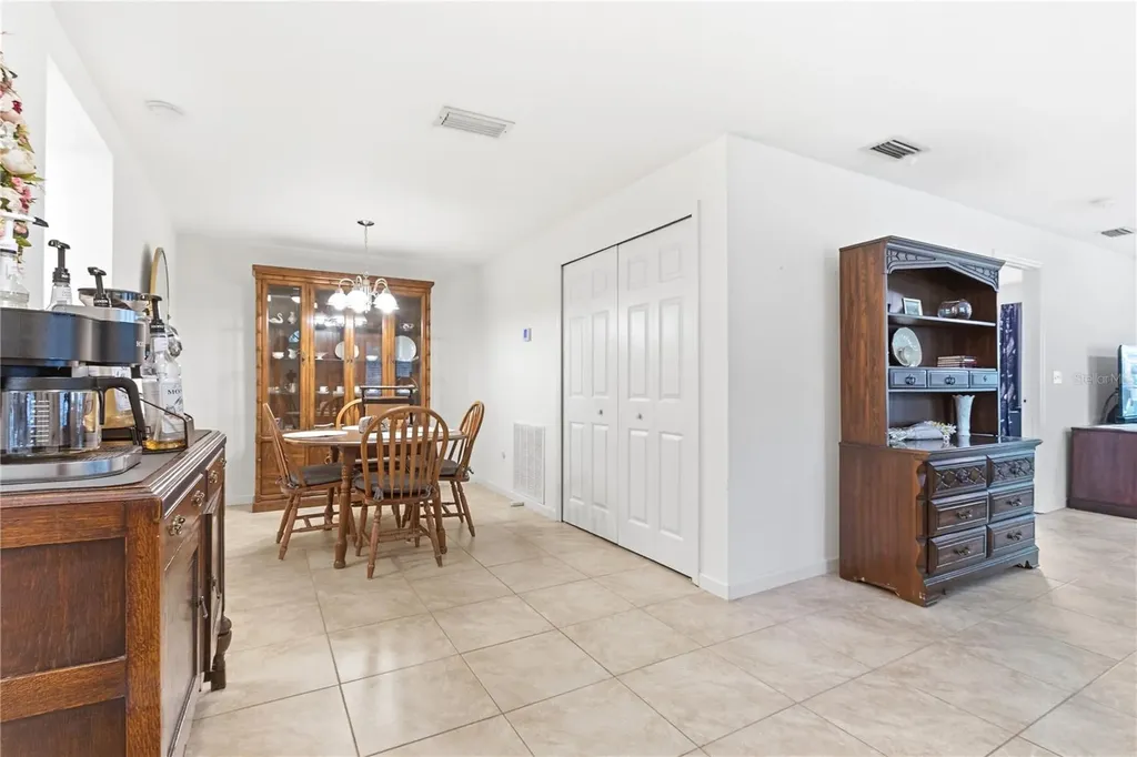514 Longfellow Court Safety Harbor FL 34695