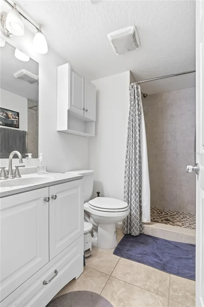 514 Longfellow Court Safety Harbor FL 34695