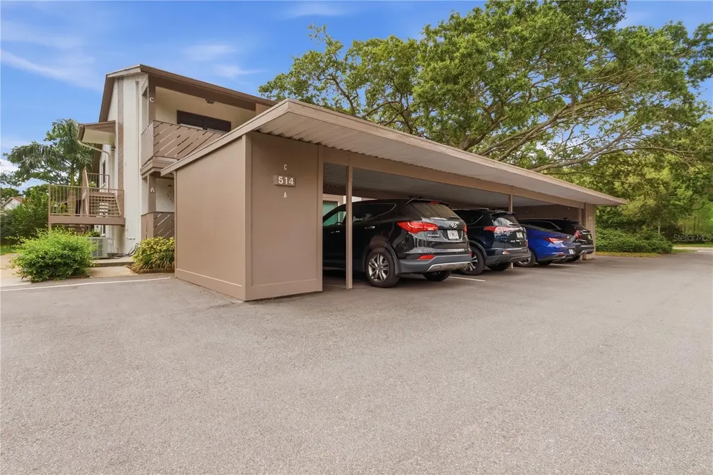 514 Longfellow Court Safety Harbor FL 34695