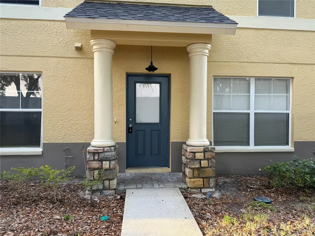 201 Draw Bridge Lane Valrico FL 33594