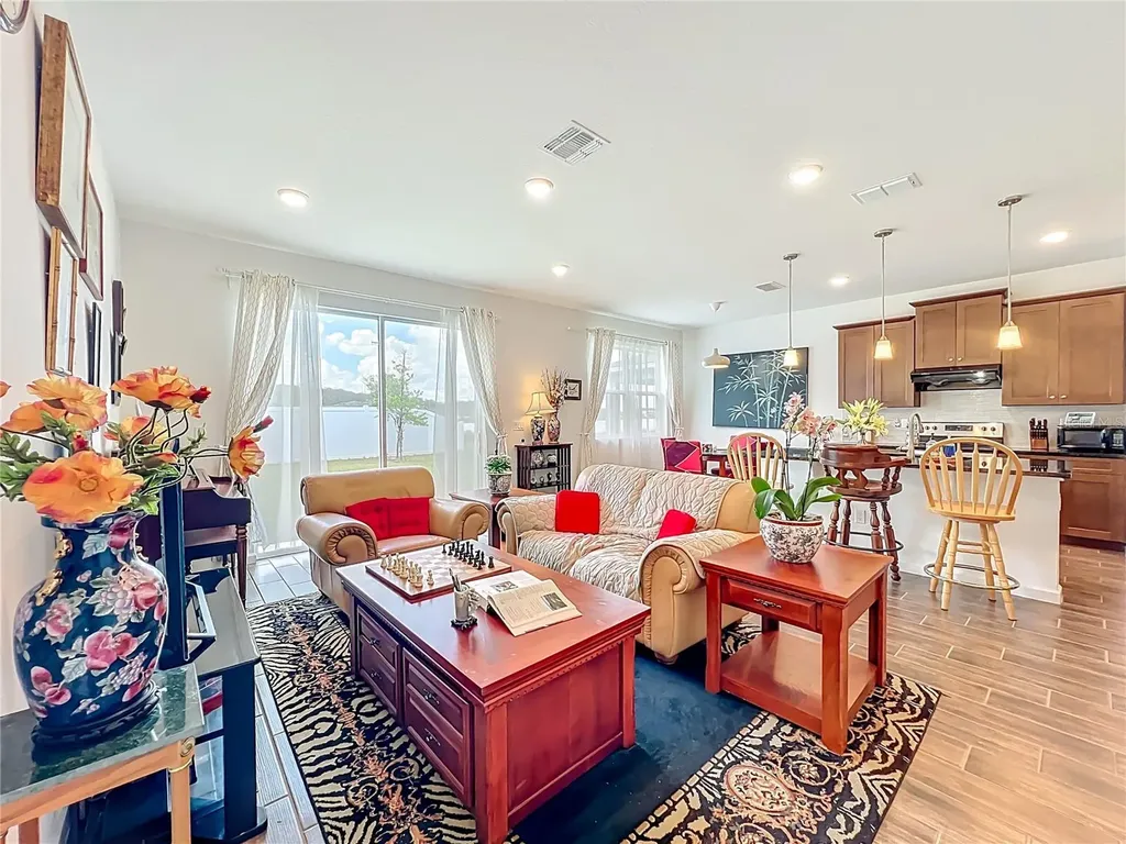 8560 Compass Point Avenue Orlando FL 32832